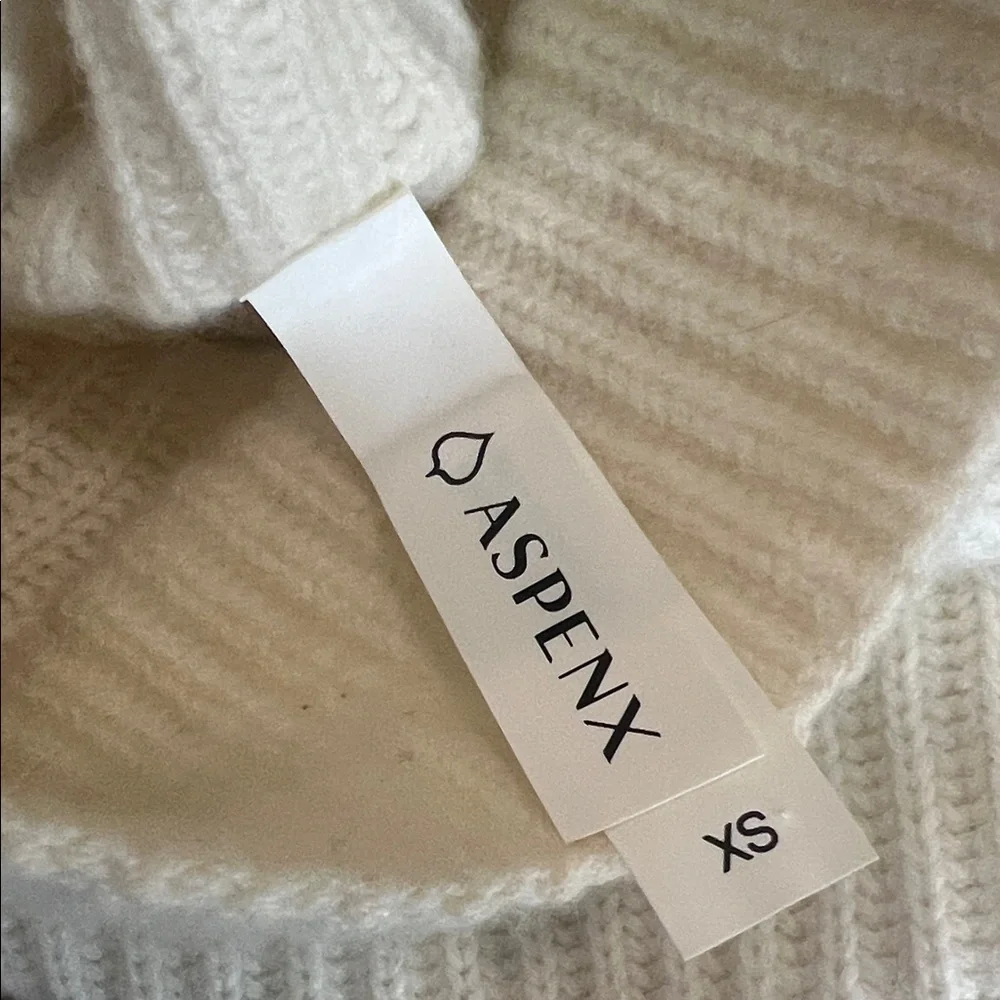 Aspen Collection 100% Cashmere Funnel Neck Sweater Size XS